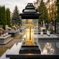 Znicz LED na Grób Kochanej Babci Lampion Krzyż Złoty Wkład LED 30 cm