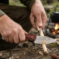 Nóż turystyczny survivalowy 20 cm z pochwą drewniana rękojeść