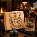 KAMIENIE DO WHISKY KAMIENNE KOSTKI GRANIT w drewnianym pudełku z grawerem