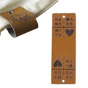 10X HANDMADE SKÓRZANE NASZYWKI METKI RĘKODZIEŁO