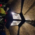 ZNICZ SOLARNY LED LAMPION NA GRÓB STATUETKA NA CMENTARZ Z KRZYŻEM
