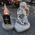 ZNICZ GIPSOWA FIGURKA NAGROBNA SZARY Anioł Księga Lampka LED KRZYŻ GIPS