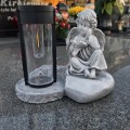 ZNICZ GIPSOWA FIGURKA NAGROBNA SZARY Anioł Księga Lampka LAMPA SOLARNA GIPS