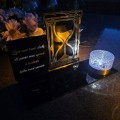 SOLARNY ZNICZ Led Statuetka NA CMENTARZ GRÓB DUŻA Lampka Led z Grawerem