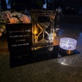 SOLARNY ZNICZ Led Statuetka NA CMENTARZ GRÓB DUŻA Lampka Led z Grawerem