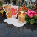 ZNICZ LAMPION NA GRÓB dla DZIEWCZYNKI  DZIECKA statuetka na cmentarz  LED