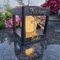 ZNICZ SOLARNY LED LAMPION NA GRÓB STATUETKA NA CMENTARZ Z KRZYŻEM