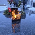 ZNICZ LED LAMPION na GRÓB cmentarz efekt nieskończonego ognia CYTAT RÓŻE
