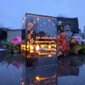 ZNICZ LED LAMPION na GRÓB cmentarz efekt nieskończonego ognia CYTAT RÓŻA